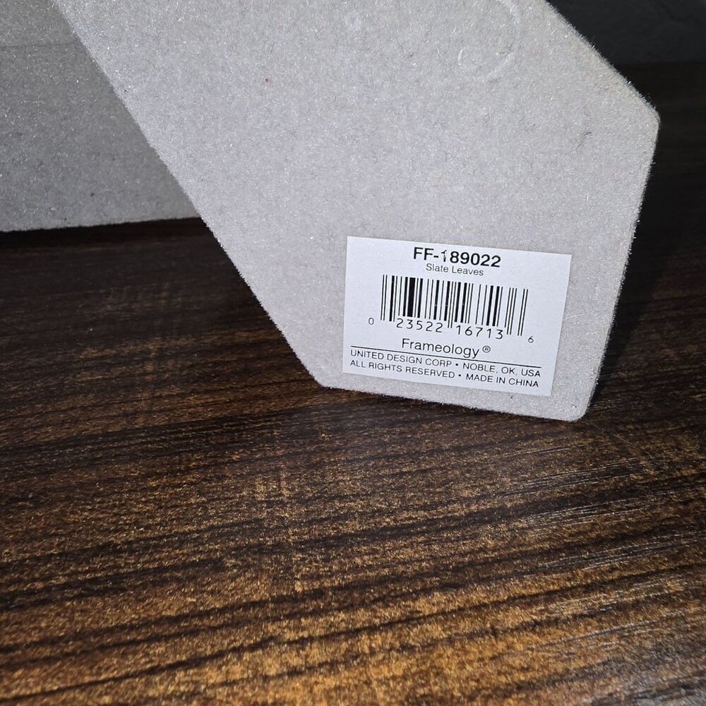 Frame-ology Slate Leaves 2-1/4" x 2-1/4" Picture Frame Decorative Stone Heavy - Picture 5 of 9